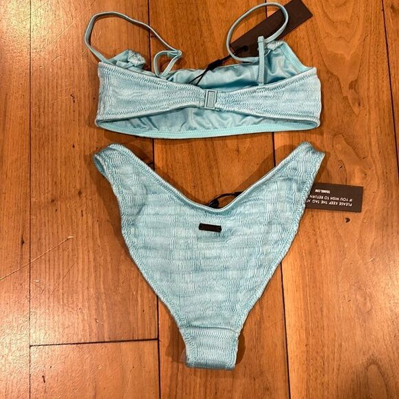 TRIANGL MICA NORMAL JELLY SET NEW WITH TAGS NO BAG - Picture 3 of 4